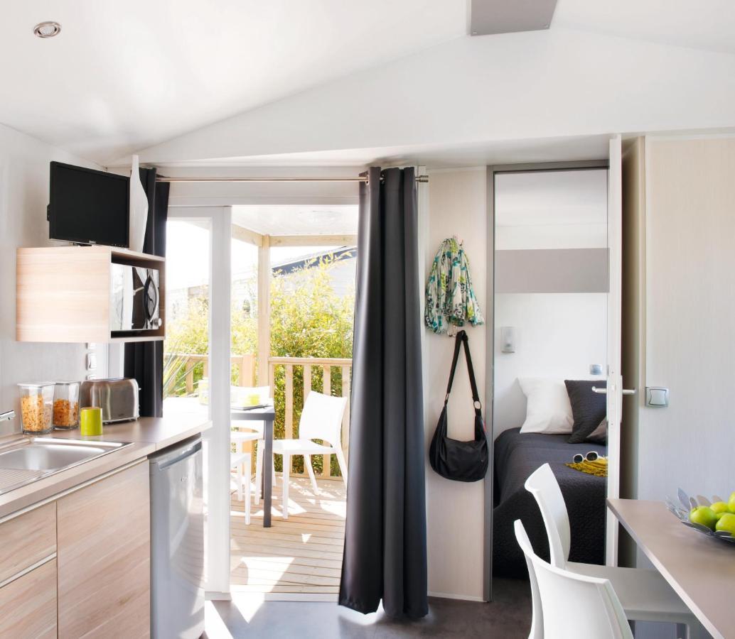 Camping Paris Beau Village Villiers-sur-Orge ภายนอก รูปภาพ